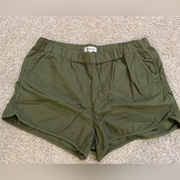 Madewell Pants - Madewell Green Shorts, L